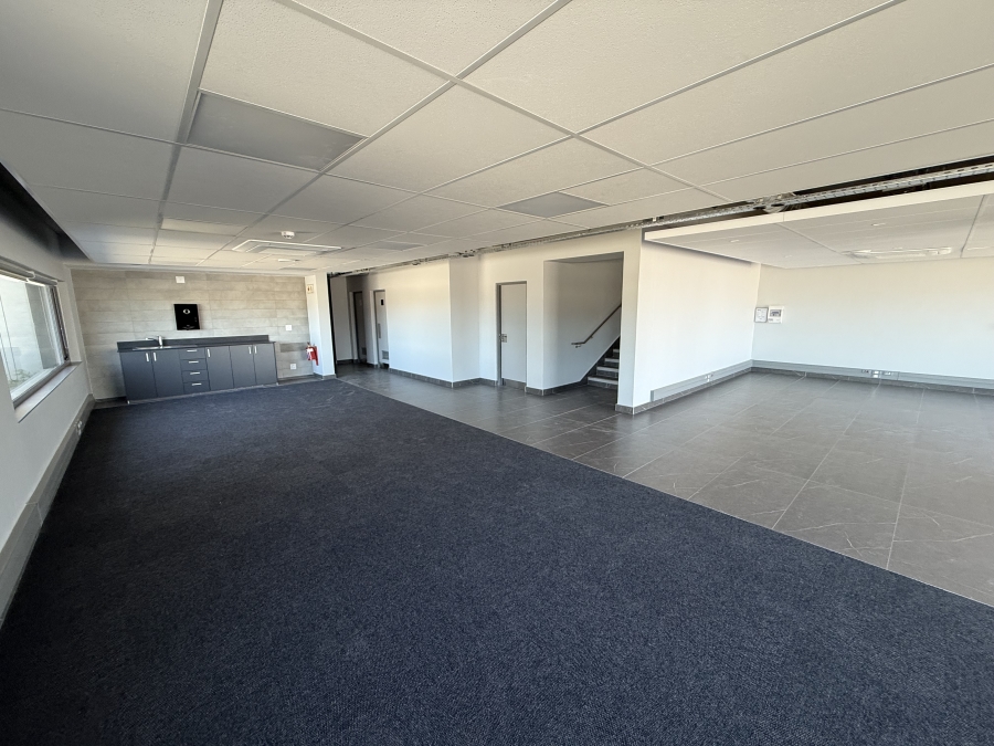 To Let commercial Property for Rent in Blackheath Industrial Western Cape